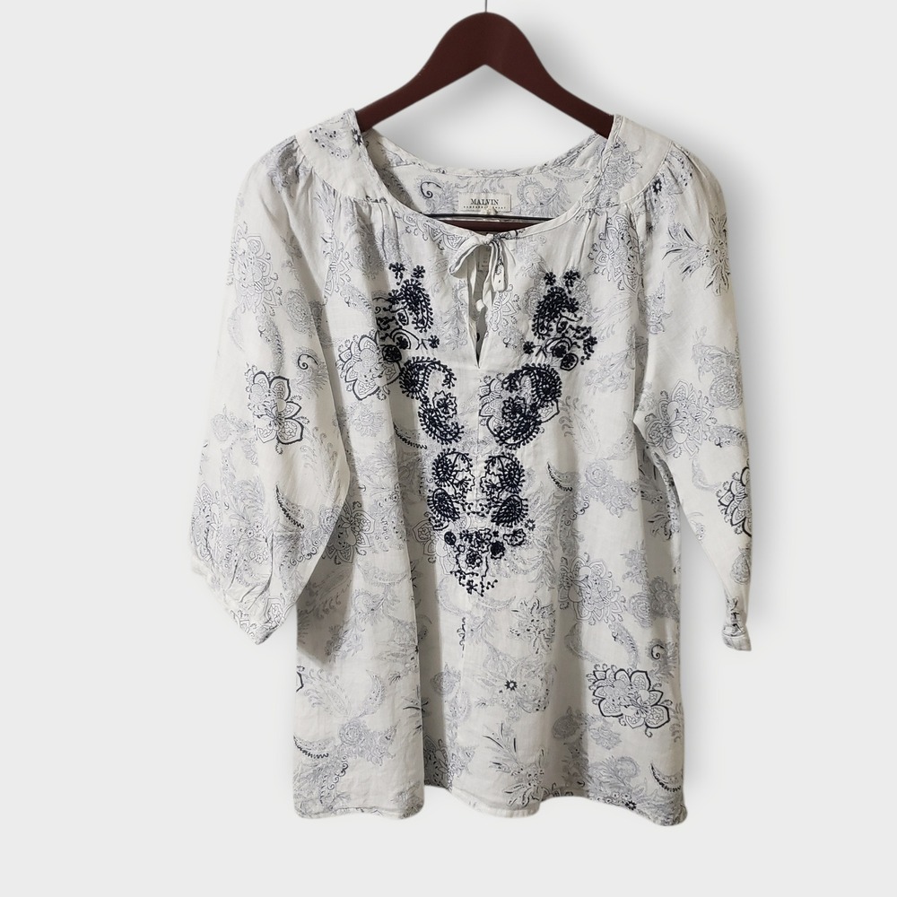 Malvin I Love Linen Embroidered Paisley Peasant Blouse Blue White Top Medium